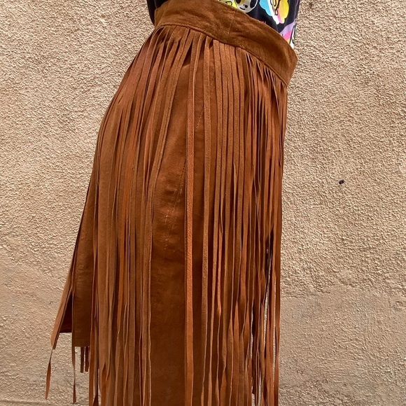 Vintage Cedars size 10 camel brown suede mini skirt fringe boHo festival - Picture 2 of 7